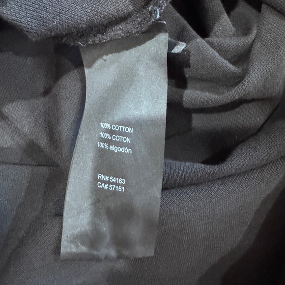 KARL LAGERFELD men’s Black T-shirt in sz. Large - Picture 9 of 10